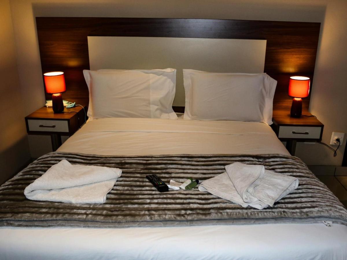 Eagle Nest Luxury Accommodation Roodepoort Dış mekan fotoğraf