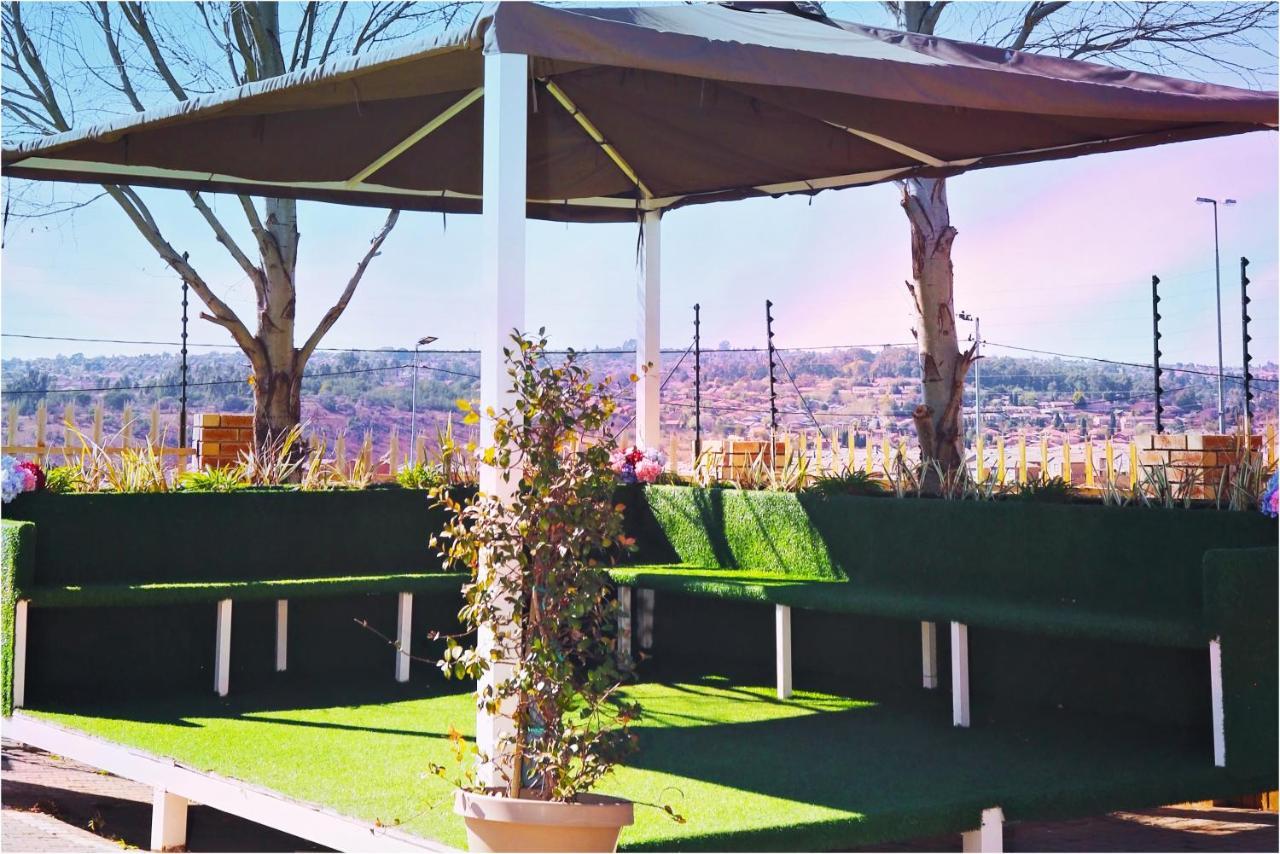 Eagle Nest Luxury Accommodation Roodepoort Dış mekan fotoğraf