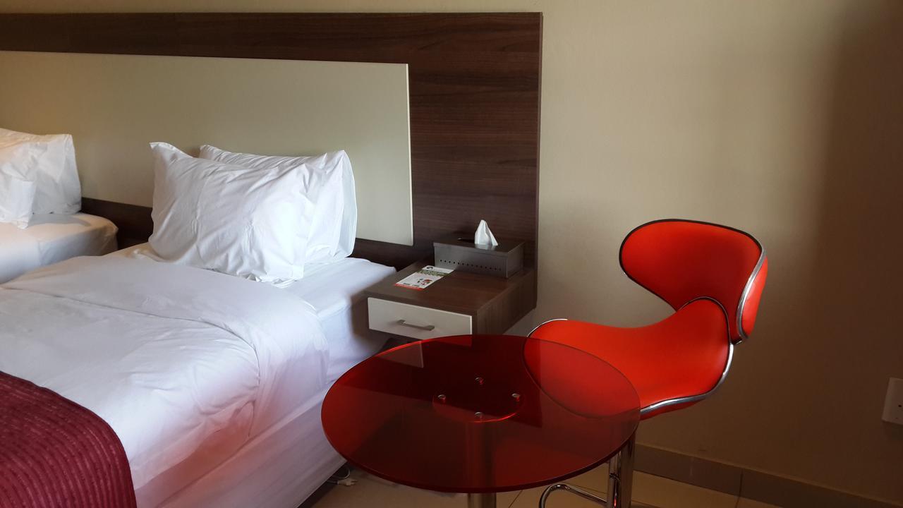 Eagle Nest Luxury Accommodation Roodepoort Dış mekan fotoğraf