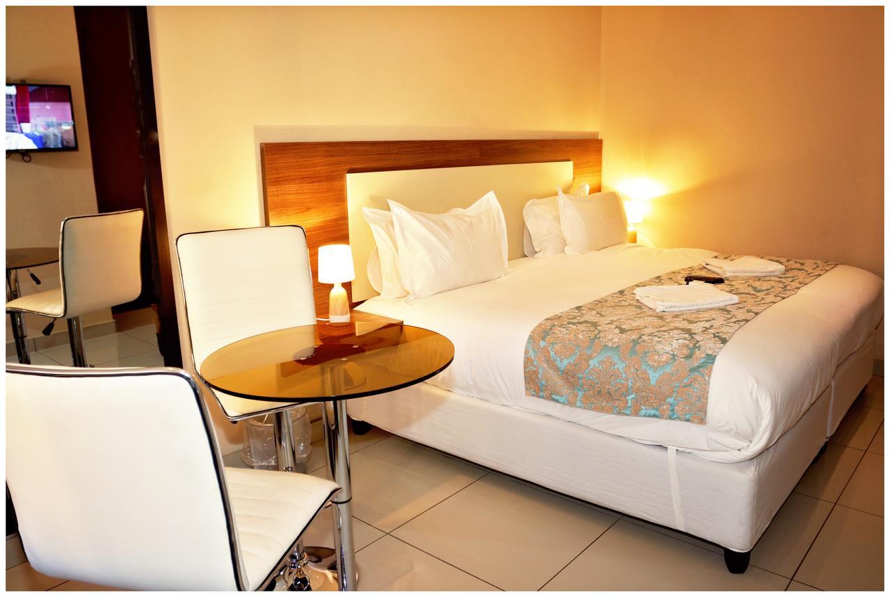 Eagle Nest Luxury Accommodation Roodepoort Dış mekan fotoğraf