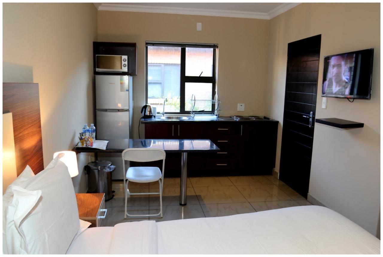 Eagle Nest Luxury Accommodation Roodepoort Dış mekan fotoğraf