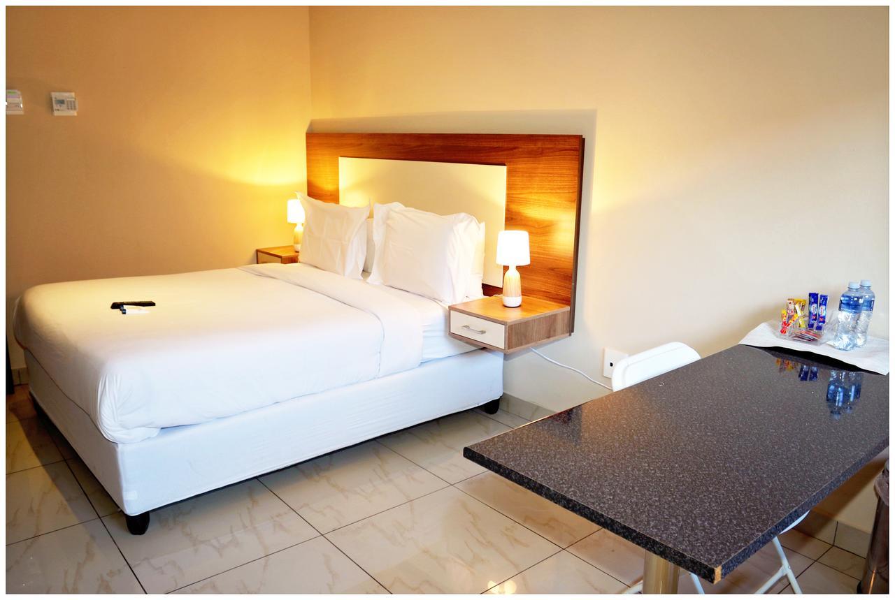 Eagle Nest Luxury Accommodation Roodepoort Dış mekan fotoğraf